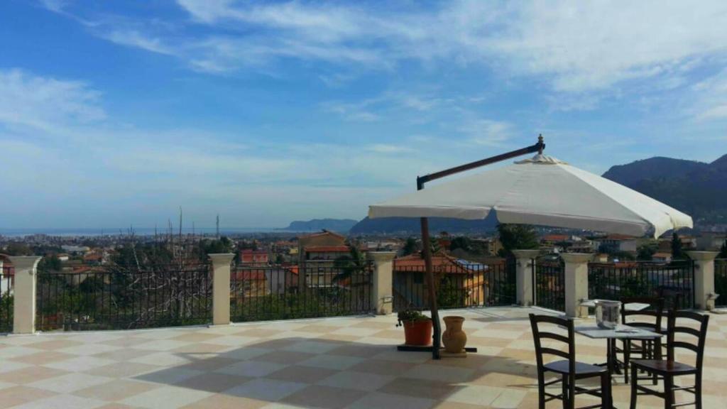 Rocca Di Monreale Bed & Breakfast Exterior foto